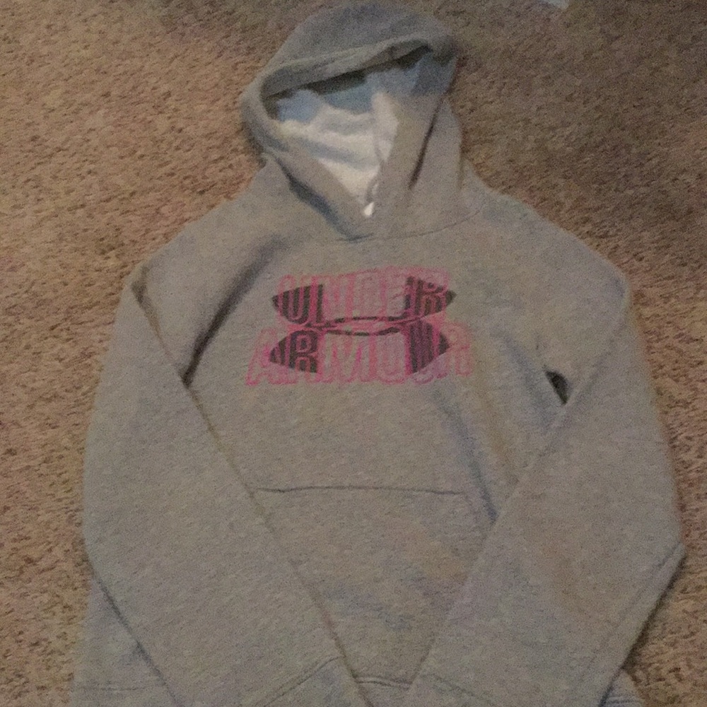 Gray Under Armour Sweatshirt